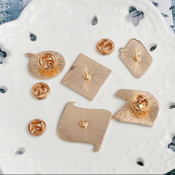 !CLEARANCE SALE!To Do List Planner Enamel Pins - Picture 2 of 2